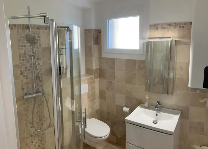 Carre D'or A 200 M De La Des Lecques דירה סן-סיר-סור-מר